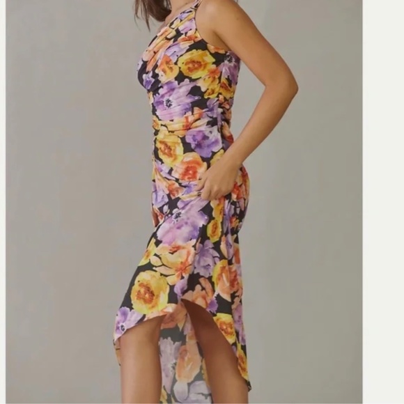 anthropologie asymmetrical floral midi dress Crew Neck Bodycon Midi Dress White / M